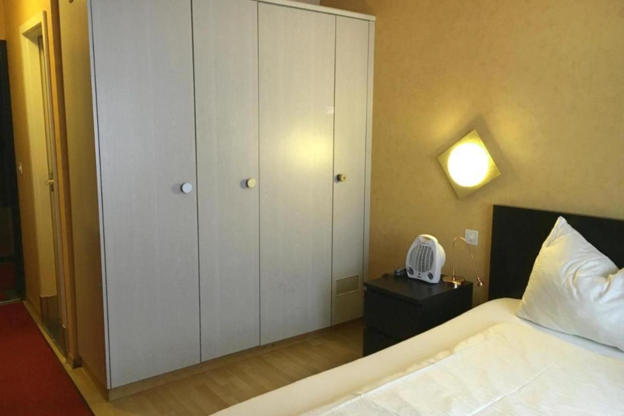 Affordable Rooms In Heart Of Lucerne Exterior photo